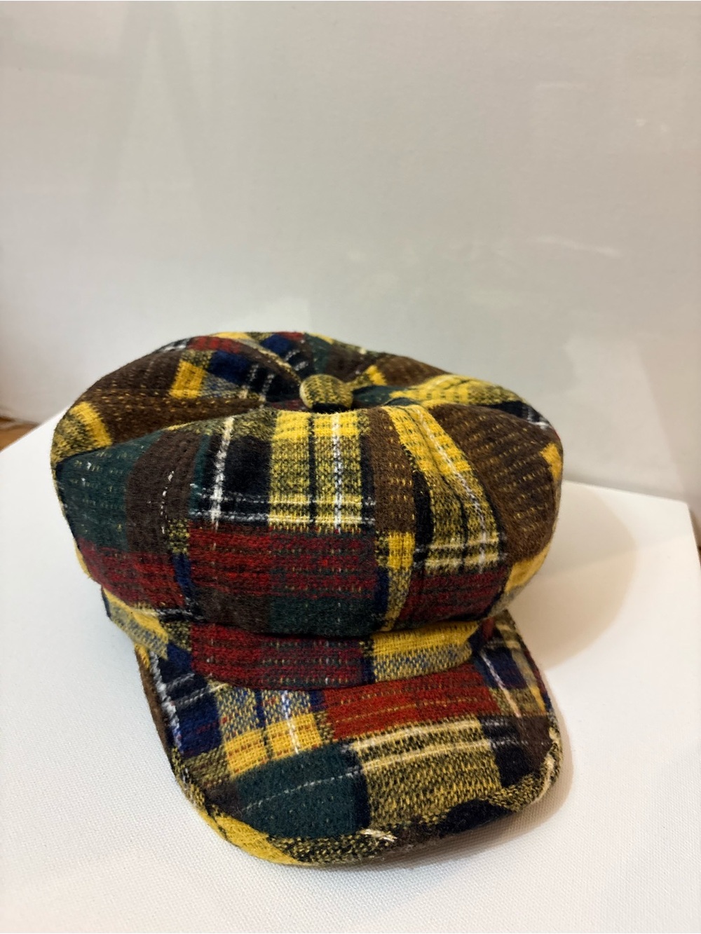 NWT Comhats Plaid Patchwork Newsboy Cap Baker Boy Hat Multicolor Size L Wool Ble